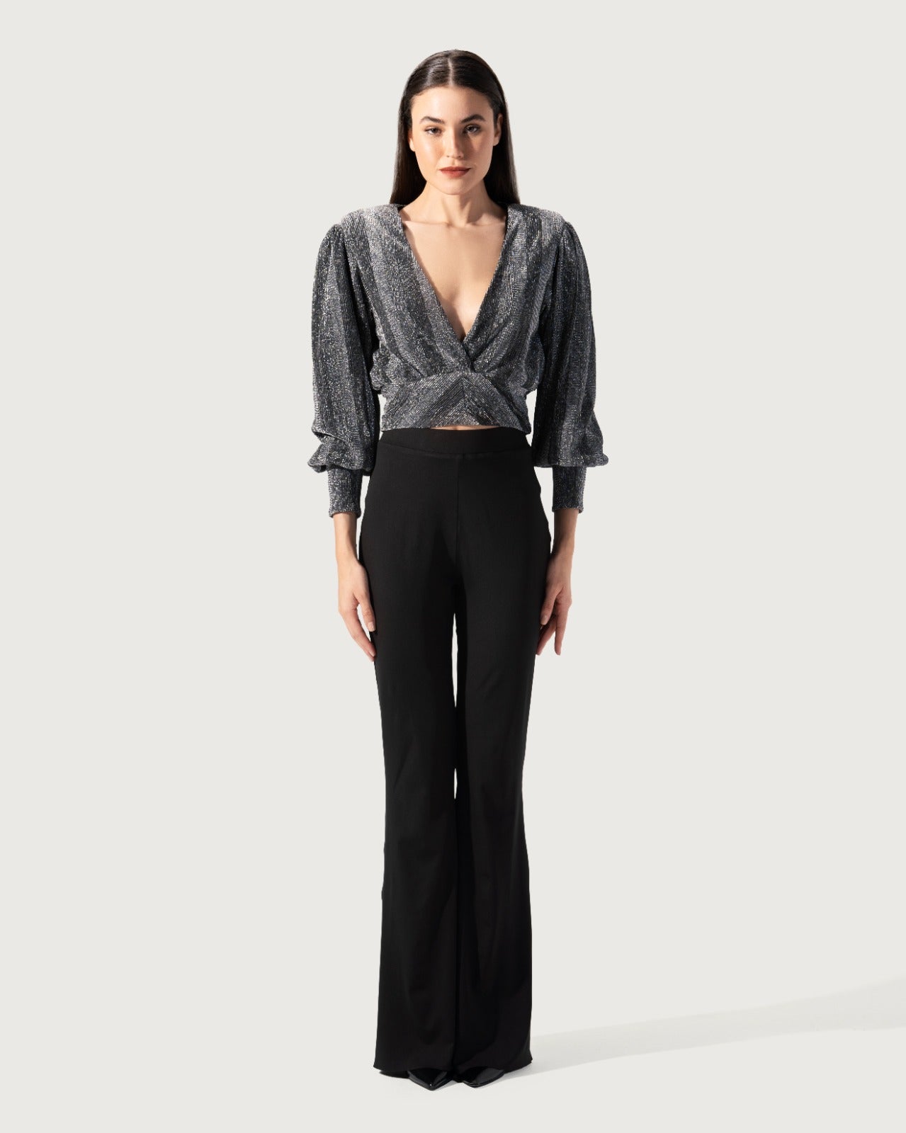 Long sleeve top with a V-neckline