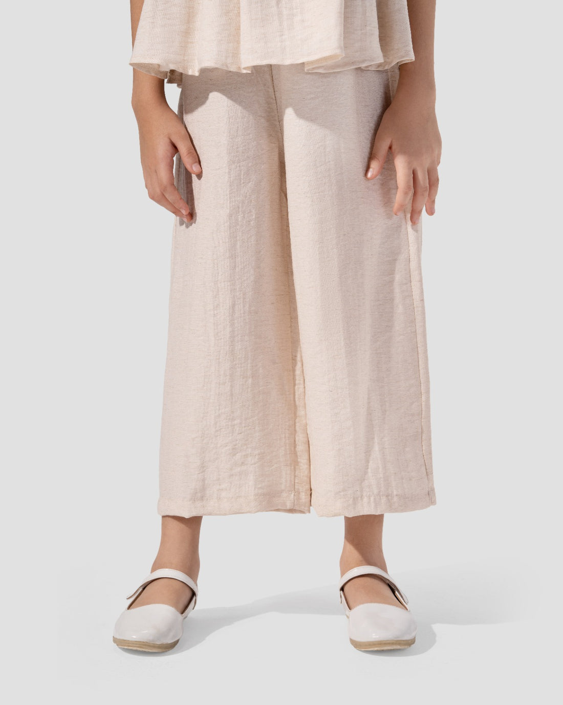 بنطلون ذو ملمس