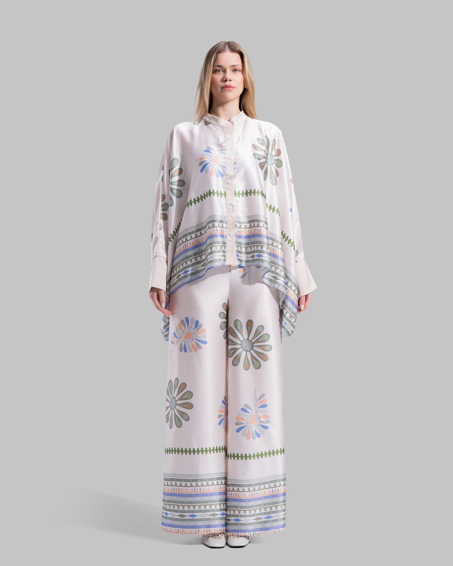 Oversized satin blouse with long sleeves