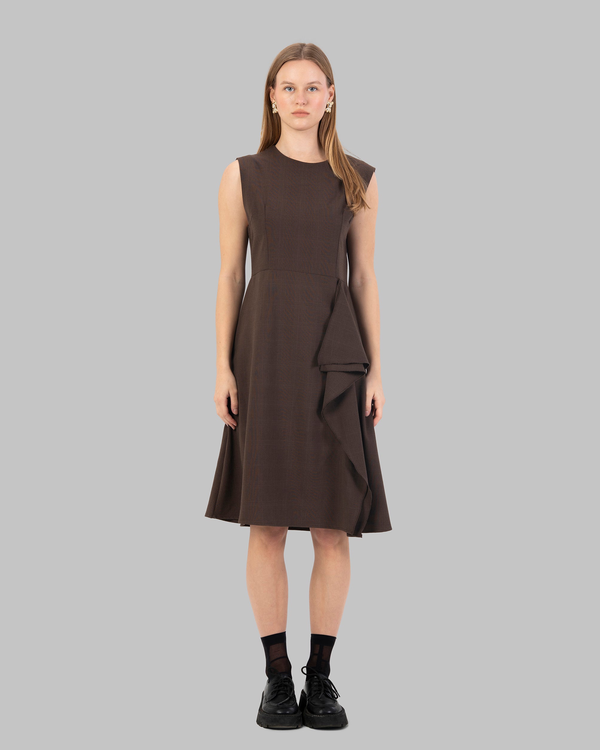 checked pattern Tailored Sleeveless Dress with Asymmetric Draped