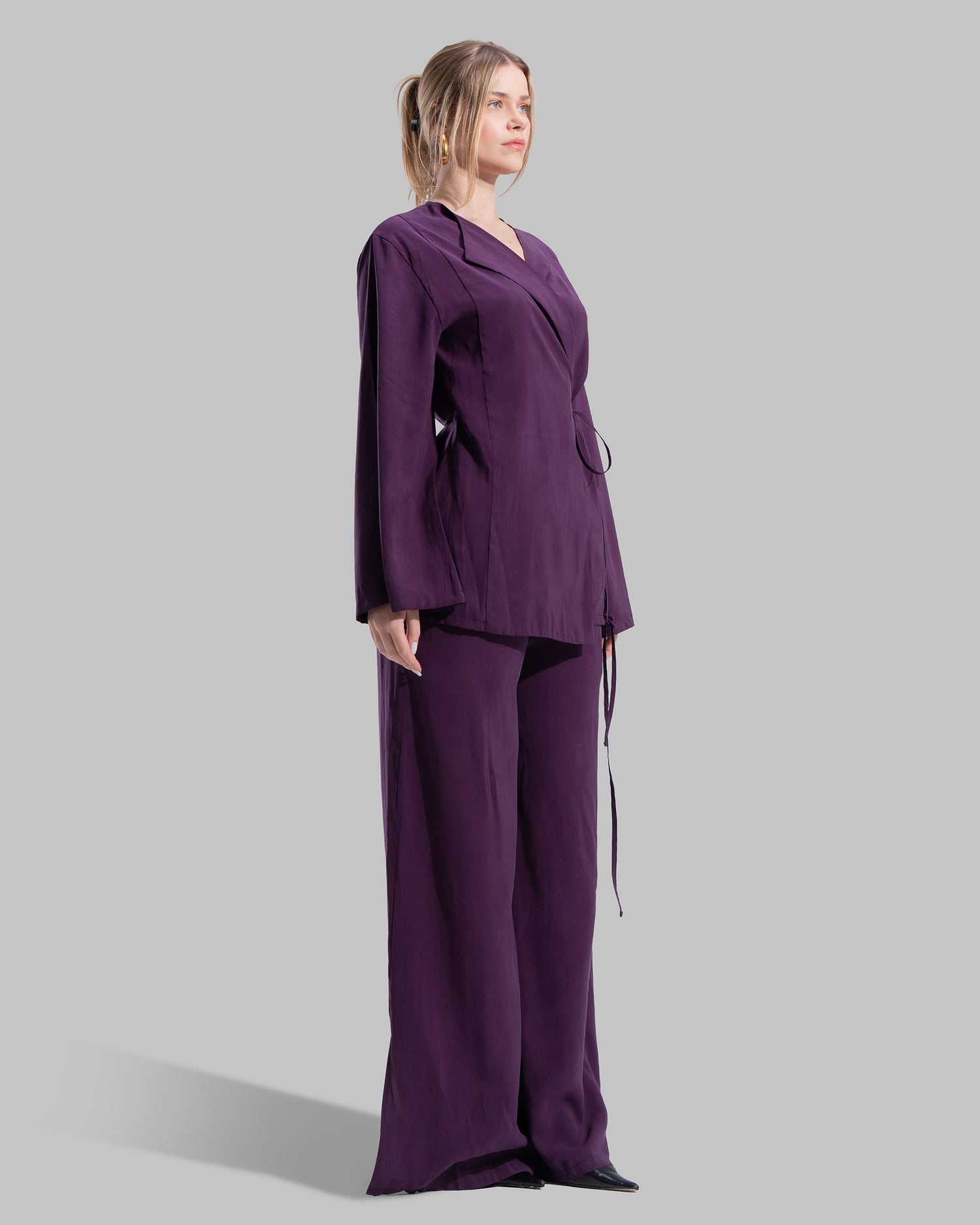 Oversized wrap-style cardigan with a lapel collar