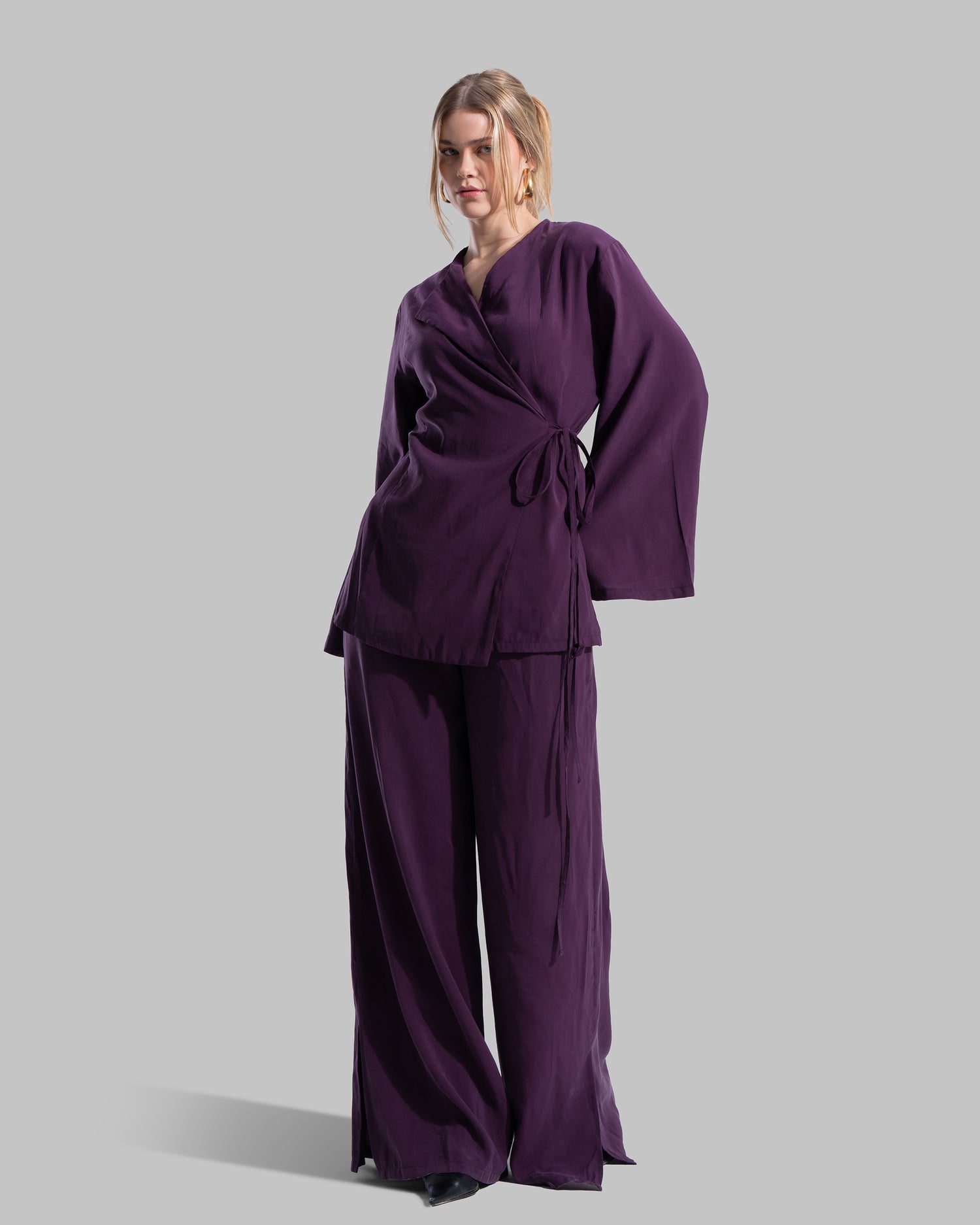 Oversized wrap-style cardigan with a lapel collar