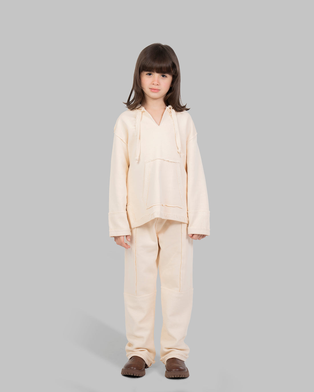 هودي كبير الحجم بدون تشطيب