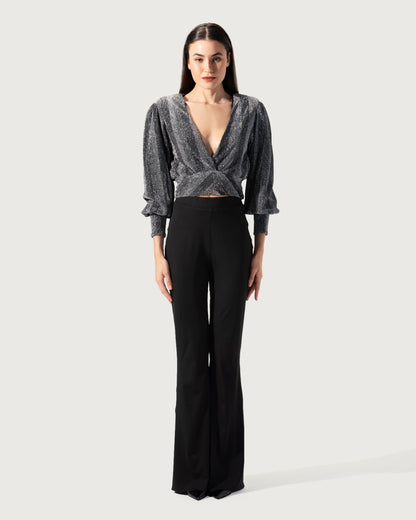 Long sleeve top with a V-neckline
